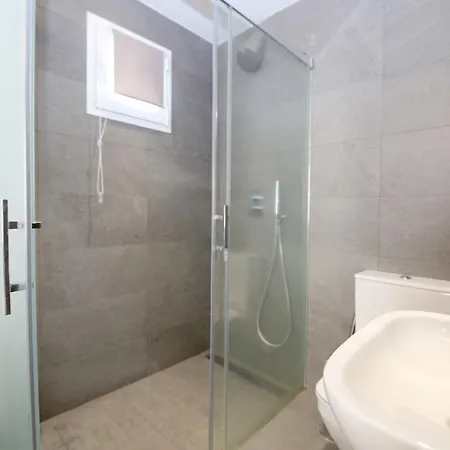 East Townhouse Lila Сasa de vacaciones *